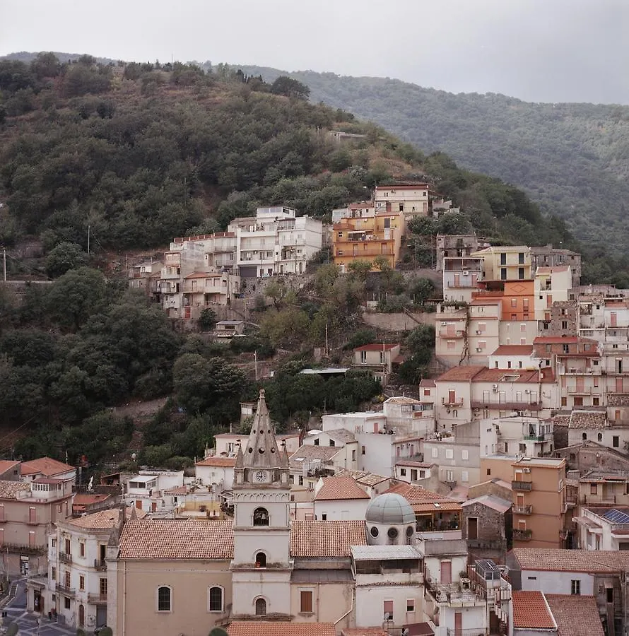 Le Giare Hotel Itala 3*,